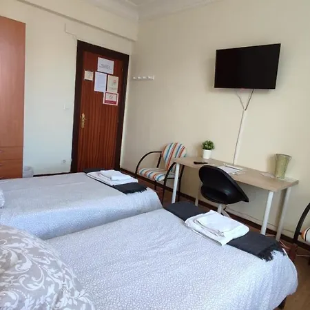 Guest house Acogedora Habitacion Centrica, Con Wifi Gratis 5